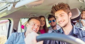 Teen driver with car full of kids